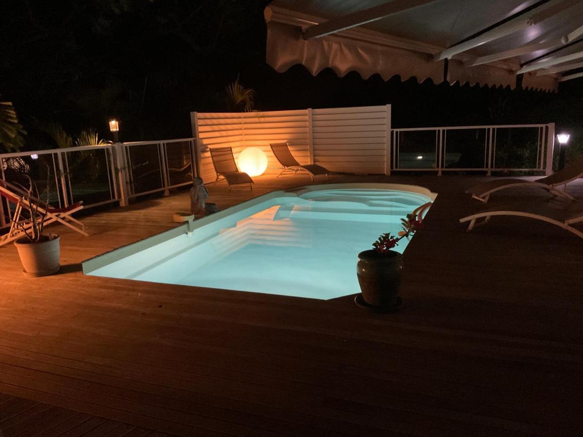 Villa Ste Marthe Avec Piscine, Grande Terrasse, Jardin Intime Et Citerne D'Eau Saint-Francois  Exterior foto
